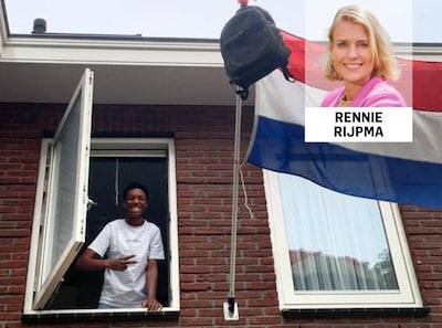 De vlag uit voor geslaagden, al leren gezakten waa