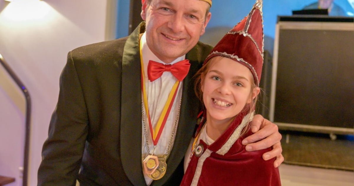 Alleen maar bier drinken? Carnaval in Stompwijk is veel meer: ‘Prins Carnaval bezoekt zieke mensen’ 