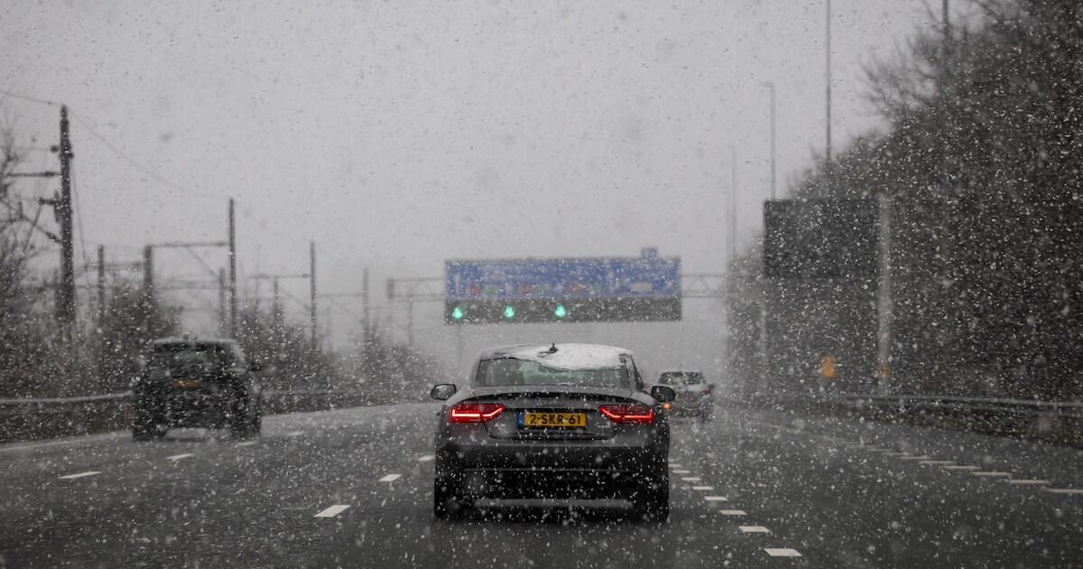 Code geel en lichte sneeuw in regio Rotterdam: kans op ongelukken door ...