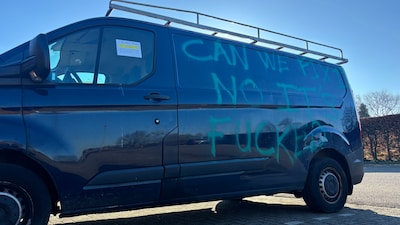 Toegetakelde bestelbus in Wilnis verdwenen: eigenaar haalt voertuig zelf weg