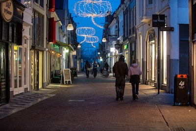 Ernstige hersenschade voor Deventenaar (22) die zwaar mishandeld werd, club voert actie tegen zinloo