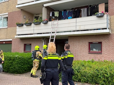 Rookontwikkeling in flatwoning aan de Nieuwe Keijenbergseweg in Renkum