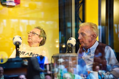 Terug in de tijd met André van Duin en Ferry de Groot: duo zorgt voor knotsgekke uitzending op radio