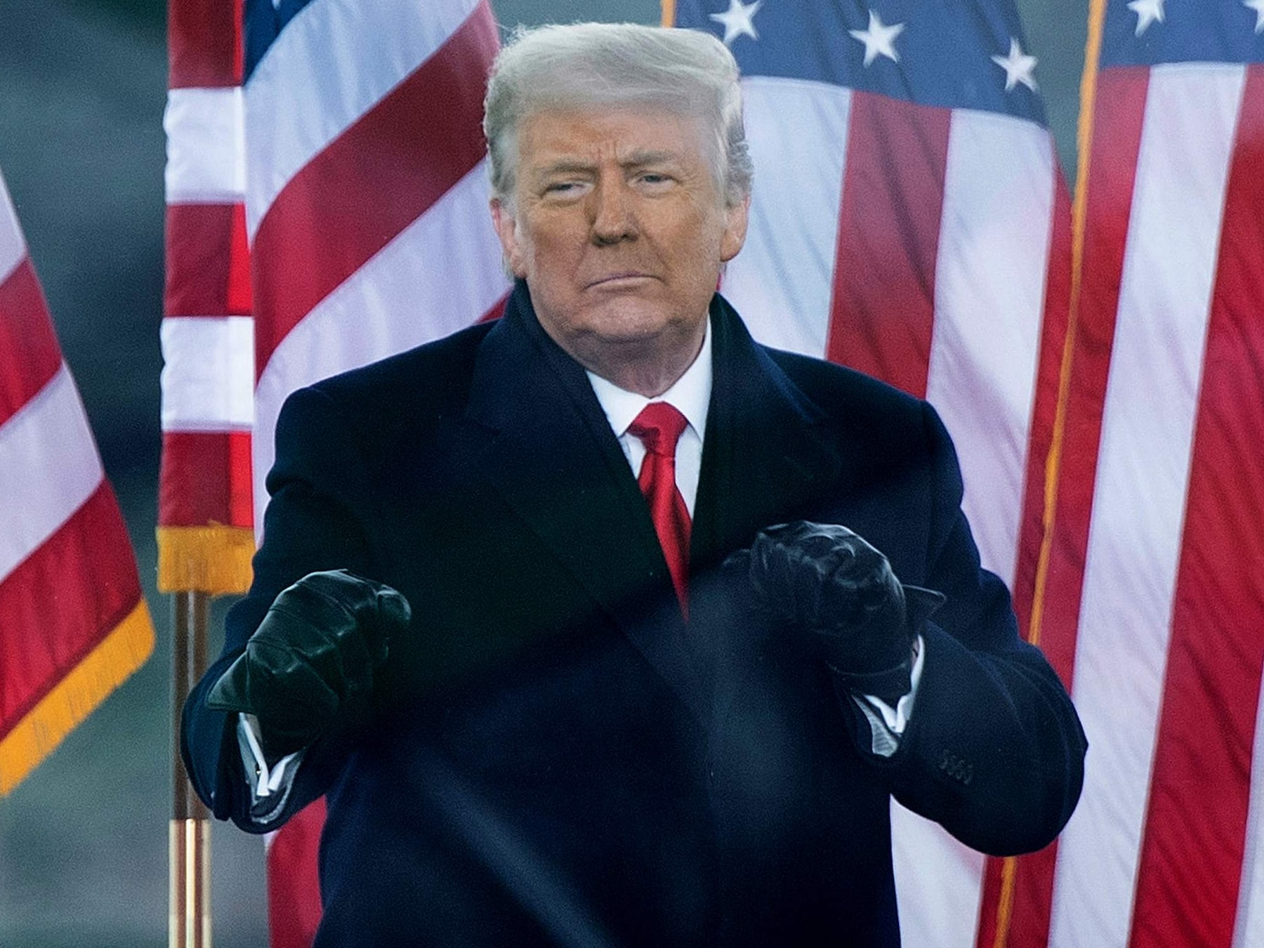 Trump dankt krant die ‘ernstige misleiding’ BBC ontdekte, directeur Britse omroep stapt op