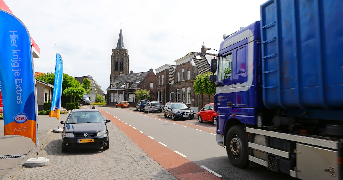 Groep inwoners Groot-Ammers wil zo min mogelijk vrachtwagens: ‘Veiligheid belangrijker dan geld’