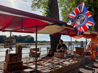 De Oud-Beijerlandse boekenmarkt is na jaren terug, met als uitbreiding vinyl: ‘Past bij elkaar’