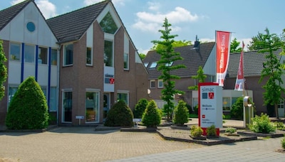 Heusden koopt pand voor 1,2 miljoen: eerst 70 Oekraïense vluchtelingen, later woningen