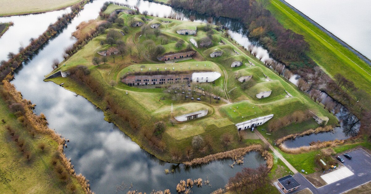 Zakelijke twist zorgt voor opschudding: bestuur en vrijwilligers Fort Sabina lijnrecht tegenover elk
