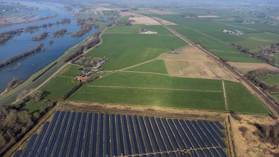 Klei uit Wijhe in ruil voor zand van de IJsseldijk: is dit de oplossing voor de dijkversterking?