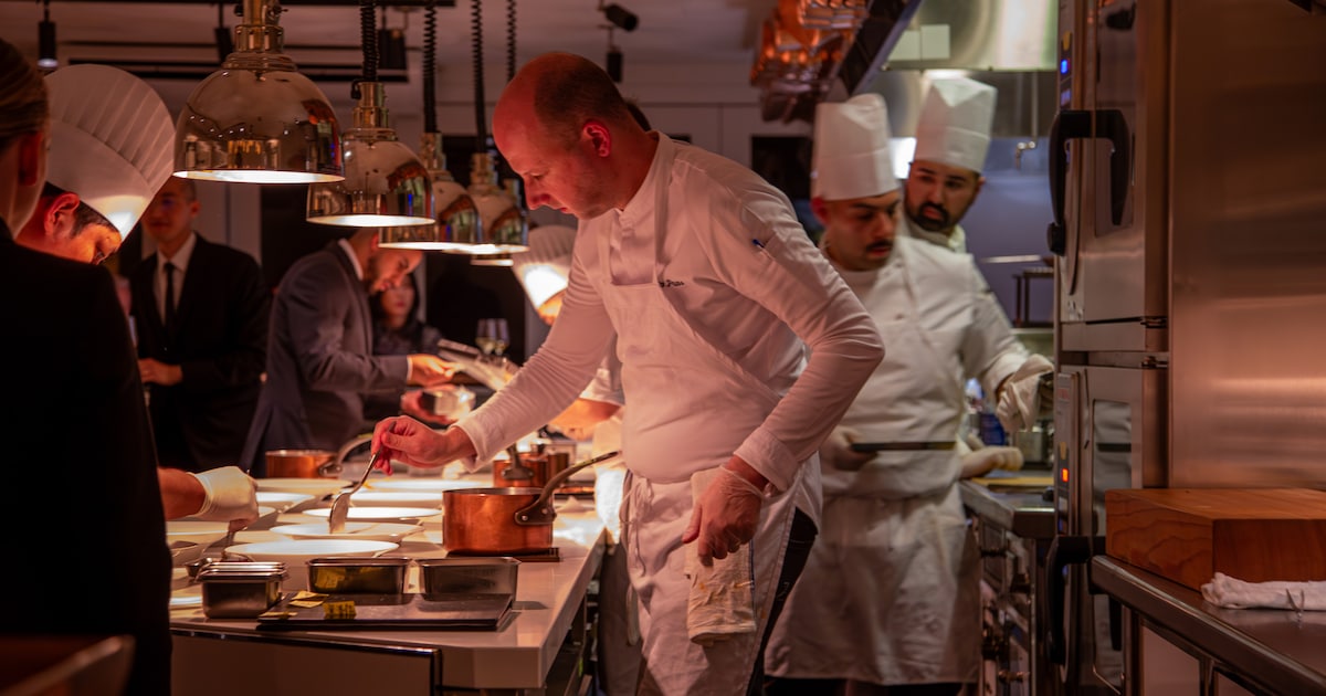 Marco Prins uit Maasdijk is sterrenchef in New York: 'Als er voetballers aanschuiven, vind ik dat he