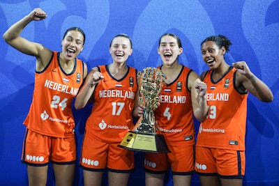 3x3-basketbalsters prolongeren Europese titel, mannen verliezen in finale van Letland