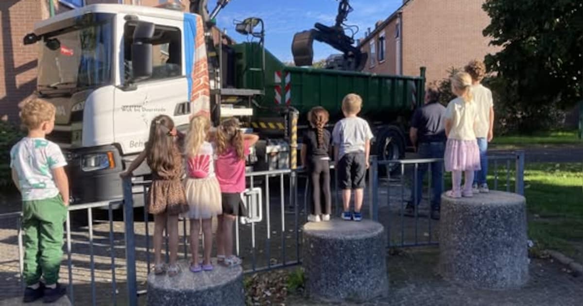 Tegels eruit, Tegeltaxi haalt ze gratis op