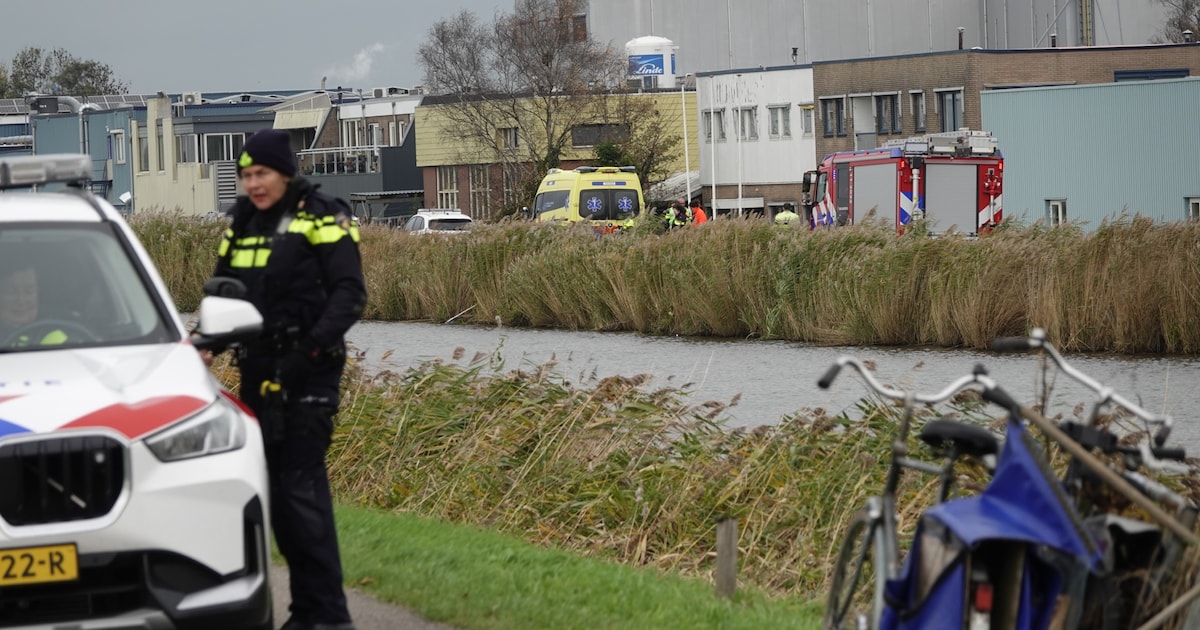 Overleden persoon gevonden in kanaal in Edam