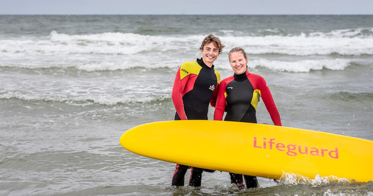 KNRM-lifeguards bewaken tien weken lang stranden op Terschelling