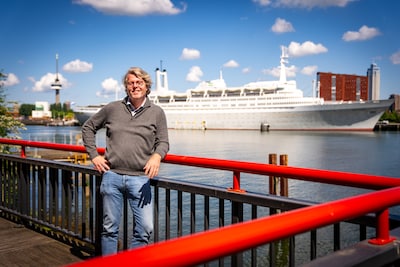 Wim Beelen wil 20 miljoen in pretpark steken en beschuldigt Hennie van der Most van diefstal: ‘Super