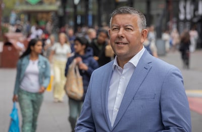 Rachid Guernaoui wordt geen wethouder en haalt uit naar ‘broeder’ Richard de Mos: ‘Hij heeft me verr