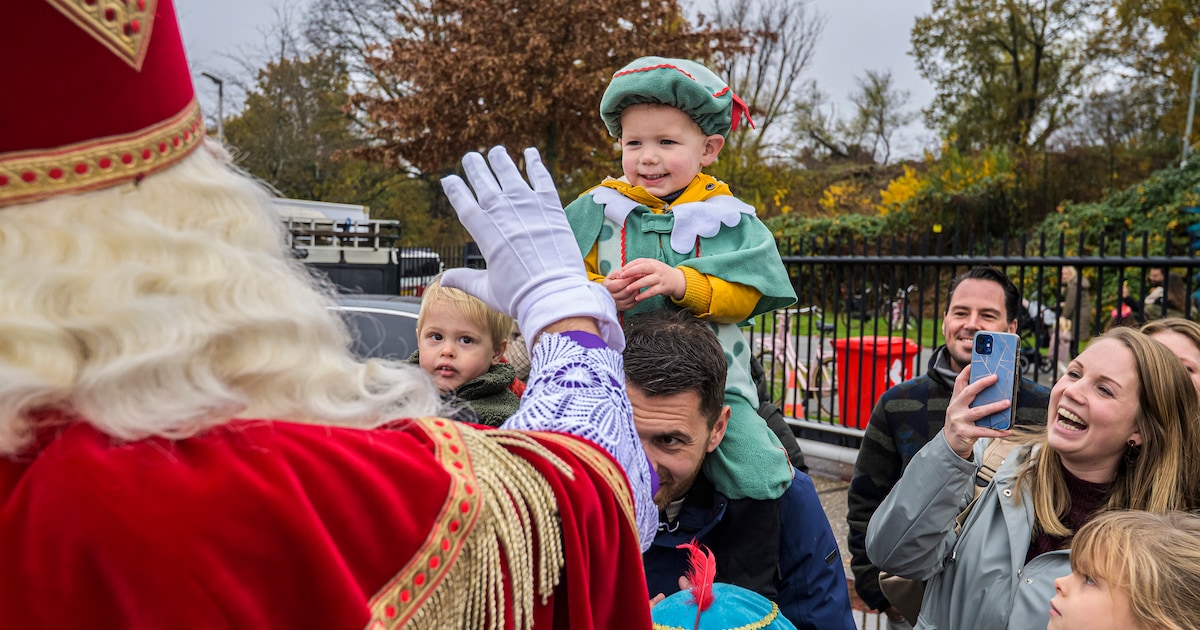 Sinterklaasintocht Enschede 2026: dit is de route door de binnenstad