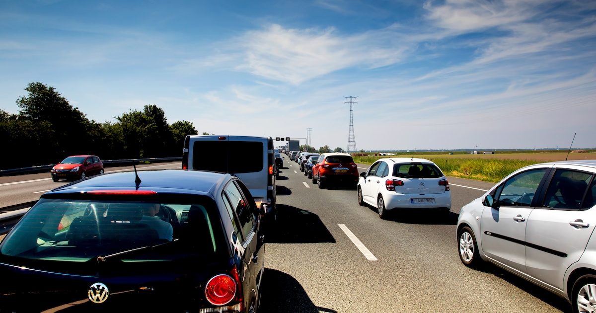 Drukte op A58 tussen Bergen op Zoom en Vlissingen, kop-staartbotsing ter hoogte van Rilland