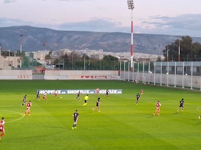 LIVE | PSV onder 19 nog altijd op voorsprong, Boudoudane en Bahaty missen kansen op de 0-2