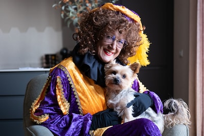 Oma Veegpiet (72) uit Best: ‘Piet hoeft niet met pensioen’
