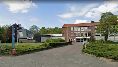 ‘Emotionele bijeenkomst’ op Kottenpark, veel vragen na wegsturen docenten