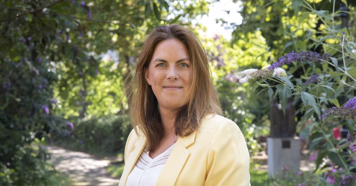 Eva de Raadt uit Haarlem uitgeroepen tot Voetbalwethouder van Nederland