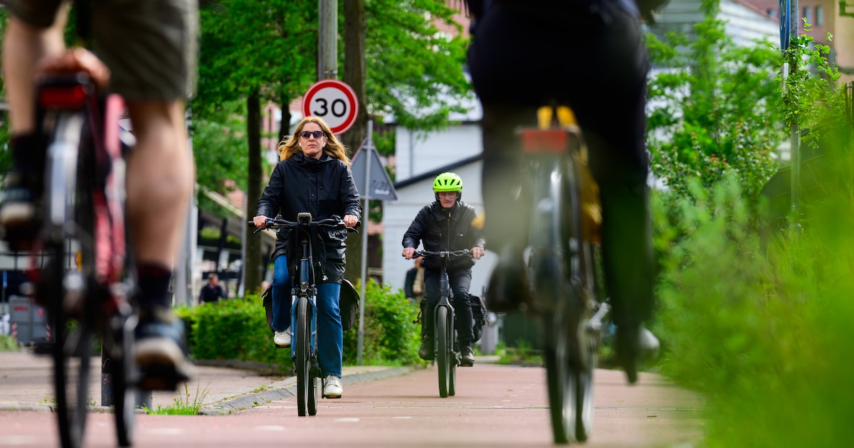 Fietspaden worden steeds gevaarlijker: ‘Een peuter leert het nu op dezelfde plek als waar fatbikes r