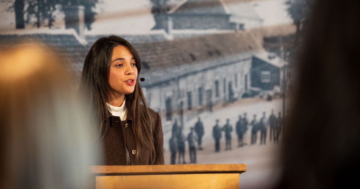 Indrukwekkende speech van winnares Internationale Kindervredesprijs 2025, Bana Alabed, op Slot Loeve