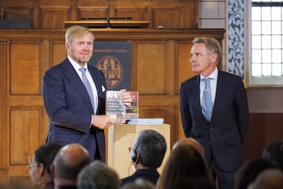 Koning ‘geraakt’ door ‘schrijnend en confronterend’ onderzoek naar koloniaal verleden Oranjes