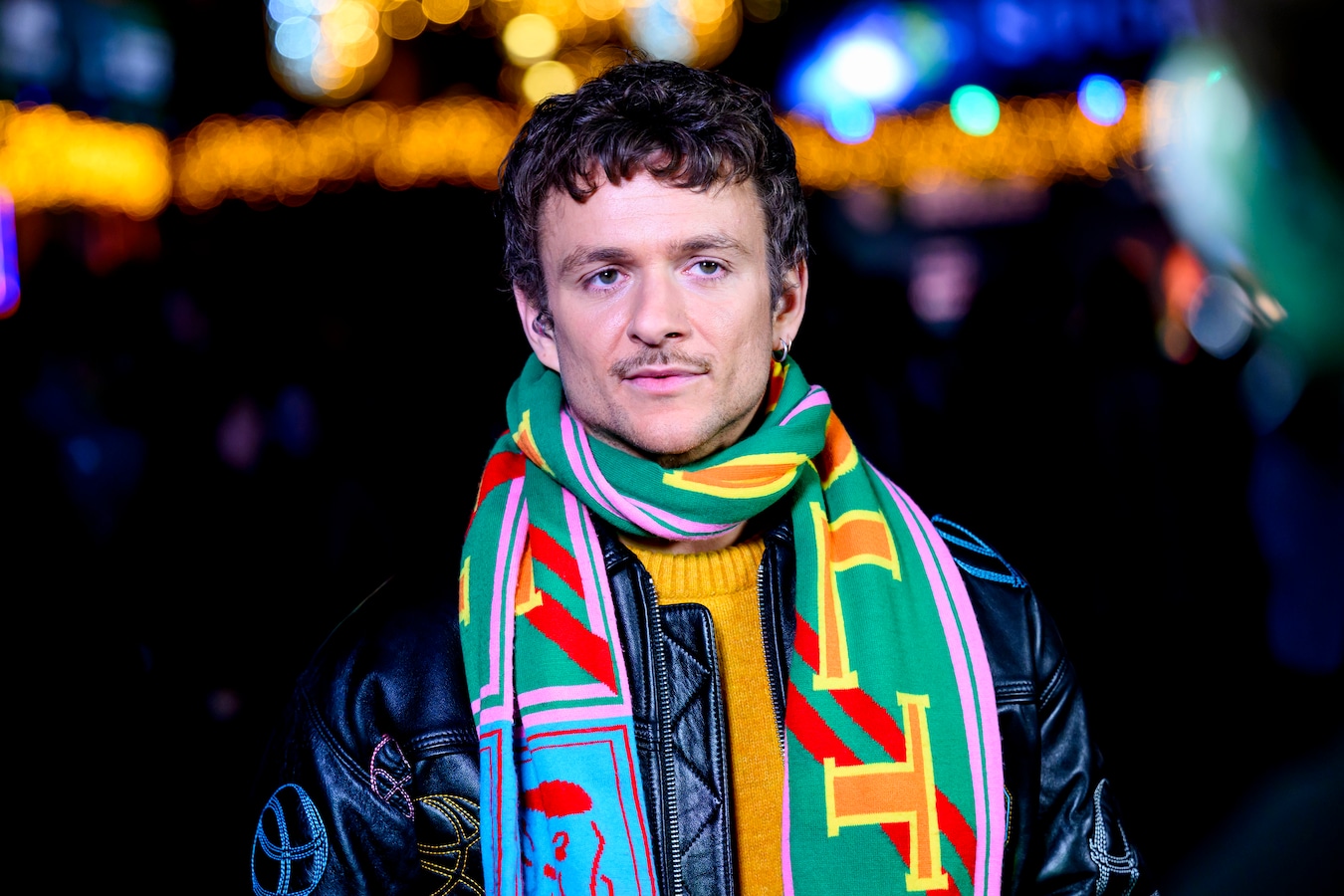 Krantenknipsels, posters, flyers en foto’s: de ouders van Richard ...