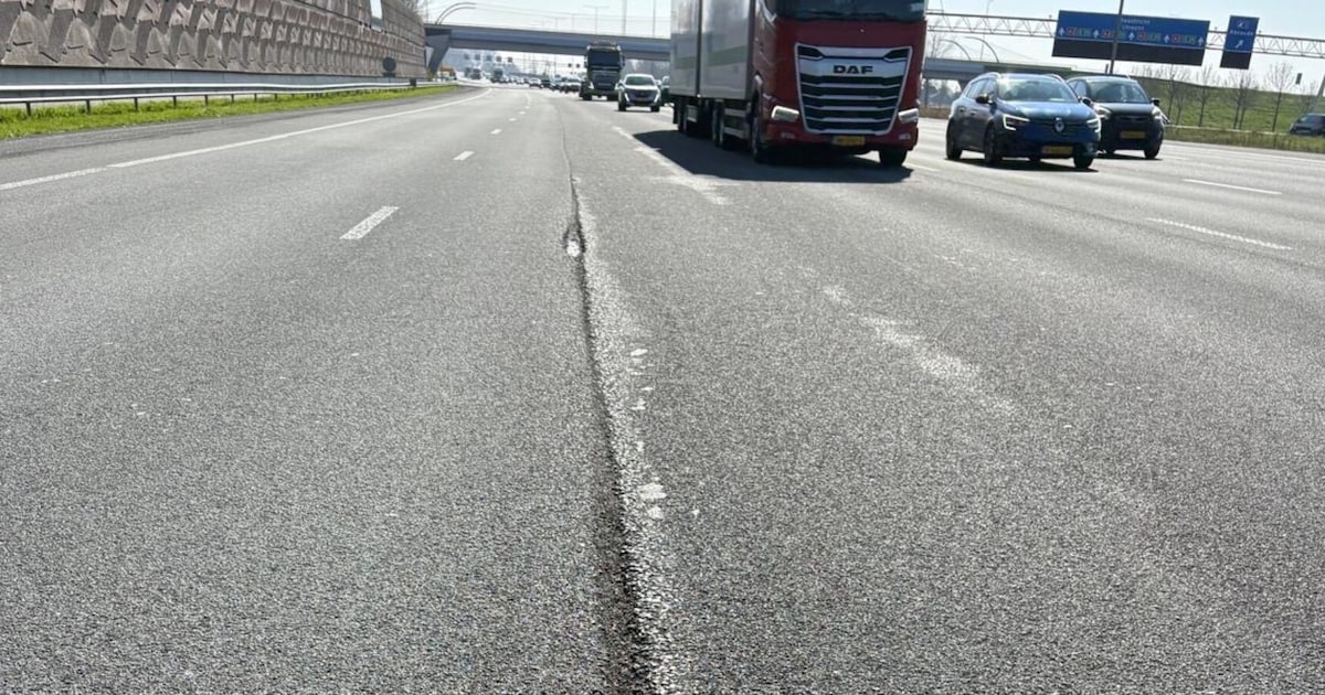 Oprit A1 bij Hoevelaken blijft nog tot eind mei dicht