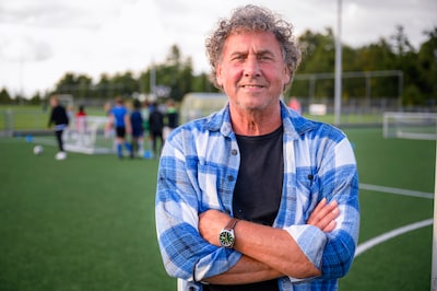 Peter Visee las brandbrief die op straat lag en wijst naar Ajax: ‘Dat moet toch ook bij IJsselmeervo