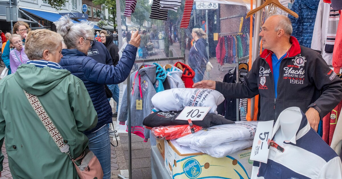Rokjesrel voorbij: Edwin Hofs mag ‘genderneu­tra­le kleding’ verkopen in Domburg