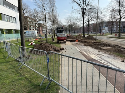 Middelbare school in Deventer dicht na waterleidingbreuk: ‘Gejuich gonsde door de school’