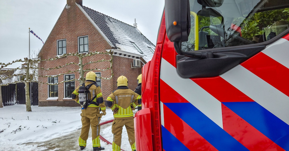 Brand in woning op Nij Toerenburg in St.-Annaparochie