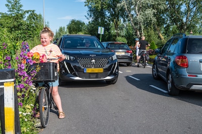 Afsluiting leidt tot verkeerschaos in Reeuwijk: ‘Het was weer net geen vechten’
