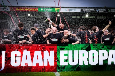 Van Nijmegen naar Piraeus: zoveel ben je kwijt voor een trip naar Olympiakos