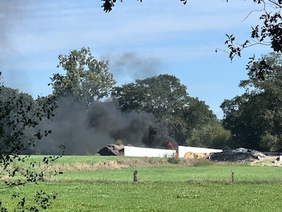 Boeren zeggen achter brandstichting in Twente te zitten, FDF roept op om ook vanavond te demonstrere
