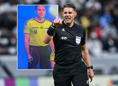 Australische VAR maakte ‘White Power’-gebaar naar eigen zeggen ‘niet bewust’, FIFA neemt geen maatregelen