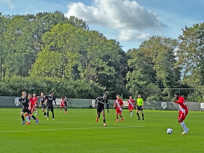 Weer zeperd: FC Utrecht na kansloos verlies in de Kuip ook in oefenduel met Almere City hard onderui
