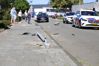 Vrouw ziet dat haar man in Waalwijk in volle vaart wordt aangereden, maar bestuurster ontkent: ‘Ik d