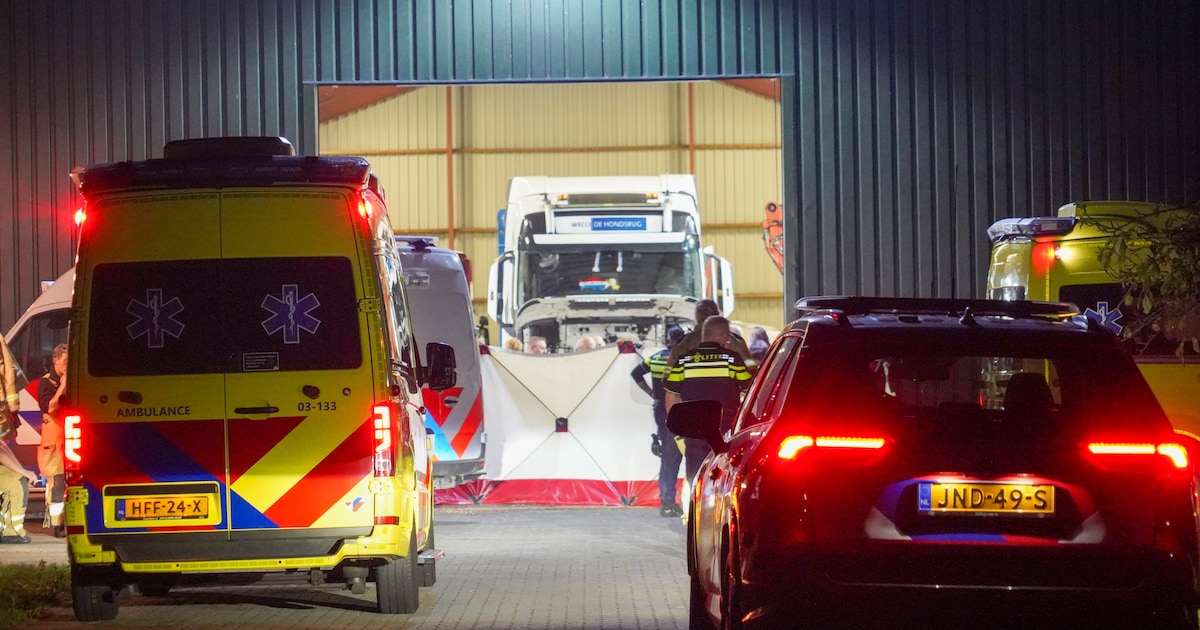 Werknemer overleden in Aalden: was aan het sleutelen aan vrachtwagen