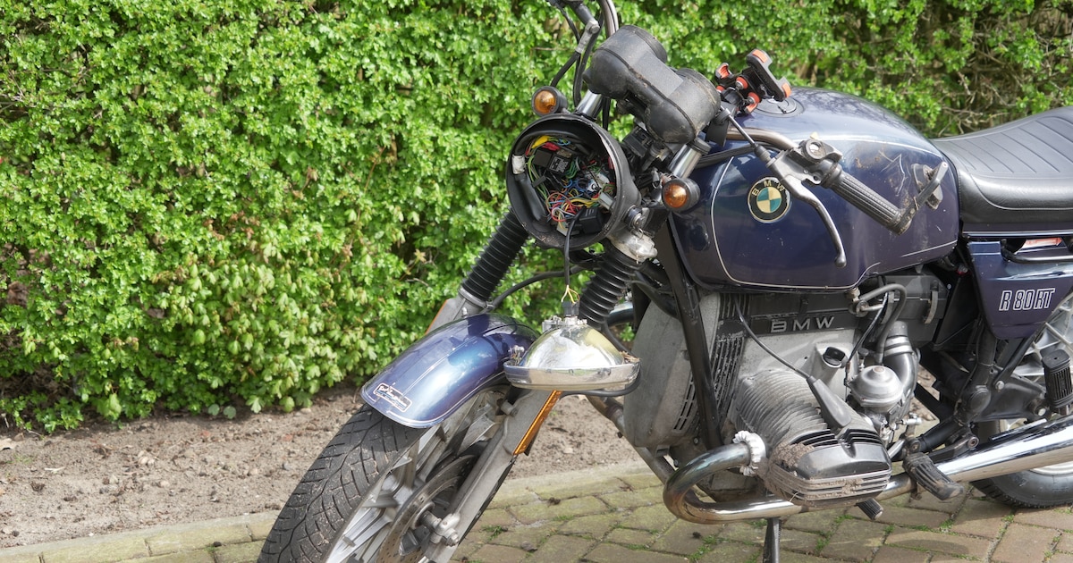 Motorrijder onderuit in IJhorst en raakt gewond