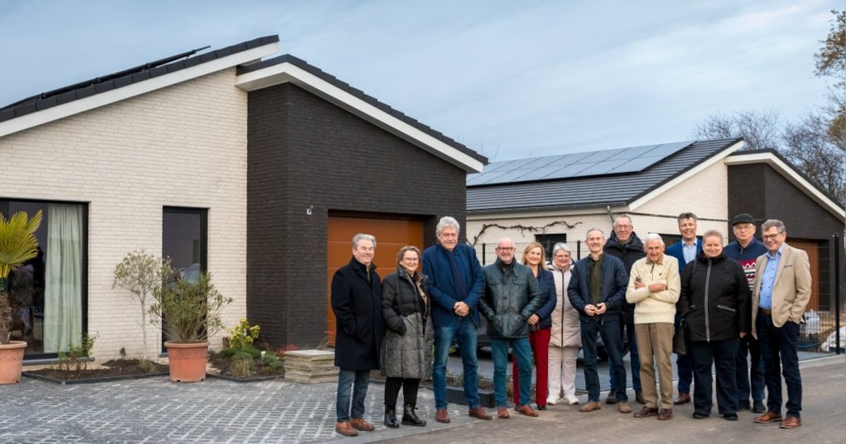 Nieuwe woningen opgeleverd aan Molenveldhof Susteren