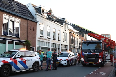 Persoon zwaargewond na conflict in woning in Deventer, verdachte aangehouden