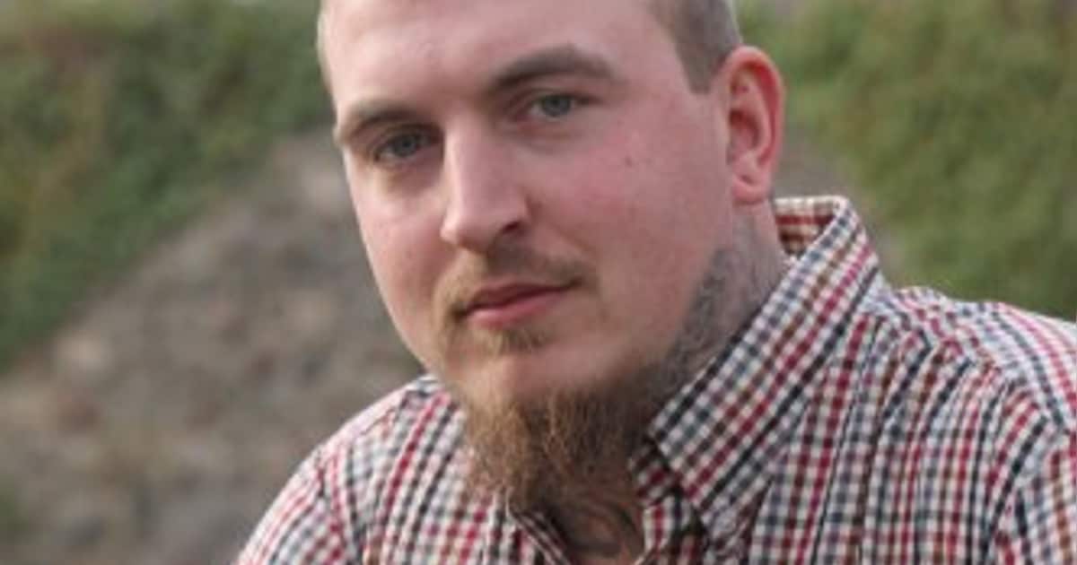 Extreemrechtse Duitse politicus aangeklaagd om tattoo | Nieuws | AD.nl