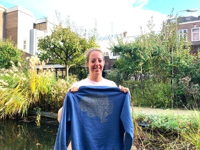 Channah kreeg een ongeluk tijdens het surfen en wil nu naar Amerika voor hulp