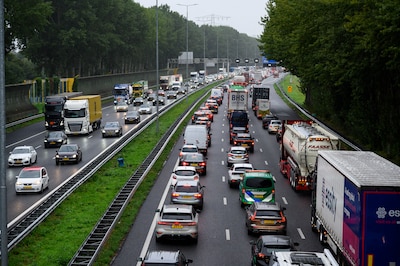 Transportbedrijven gaan bij bosjes failliet door dure diesel en nieuwe vrachtwagenheffing