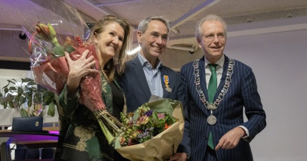 Dr. Alexander Samuel Muller ontvangt koninklijke onderscheiding van ...