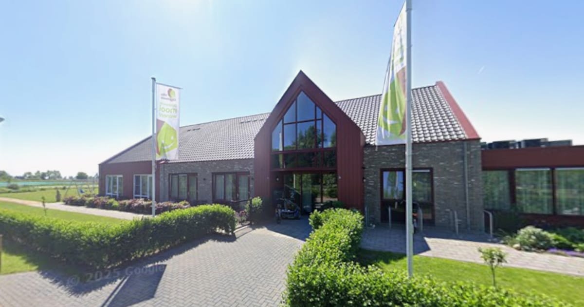 Stede Broec opent nieuwe doorvaarbare duiker en meer parkeerplaatsen bij Villa Oigenwois